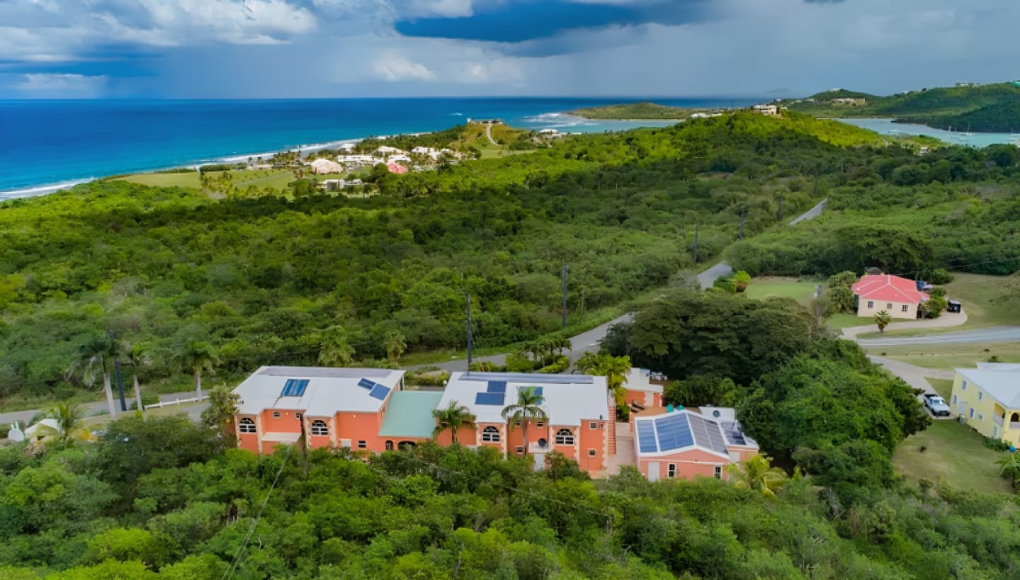 Arawak Bay Inn official media